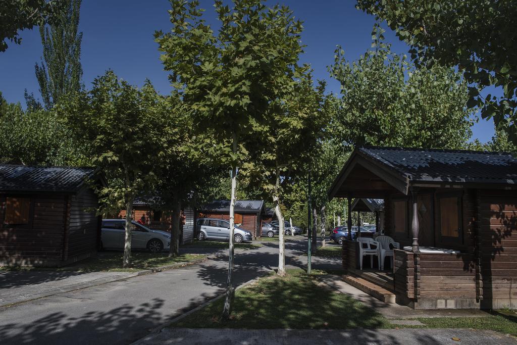 Camping & Bungalows Ligueerre De Cinca Zewnętrze zdjęcie
