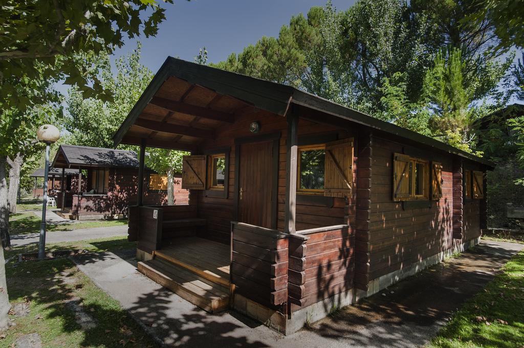 Camping & Bungalows Ligueerre De Cinca Zewnętrze zdjęcie